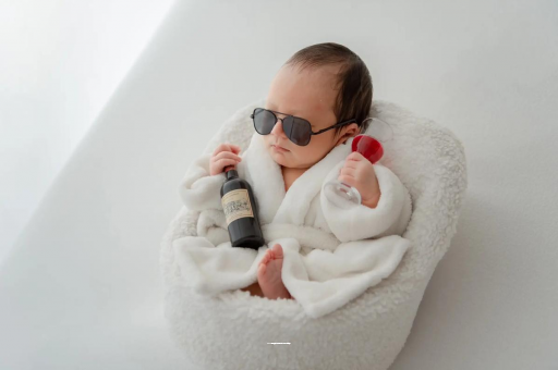 双鸭山宝宝嘴唇上翘