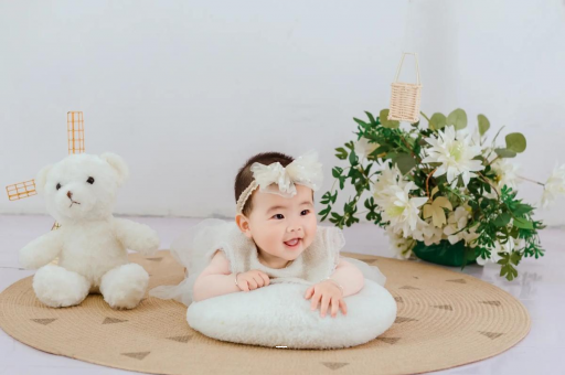 双鸭山几个月宝宝可以吃水果